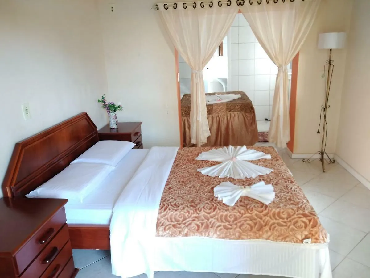 بيت ضيافة Pousada Jardim Alameda بلوميناو